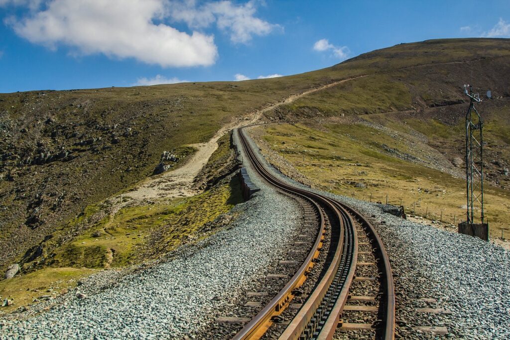 Snowdon’s Trails and average time